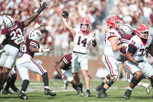 Gunner Stockton throws for three touchdowns as No. 5 Georgia beats Mississippi State 41-21