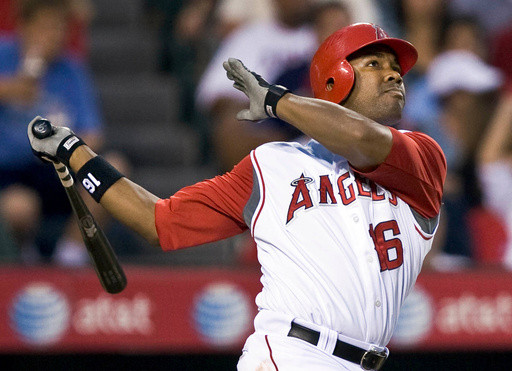 Garret Anderson, the talented outfielder and Angels career hits leader, dies at 53