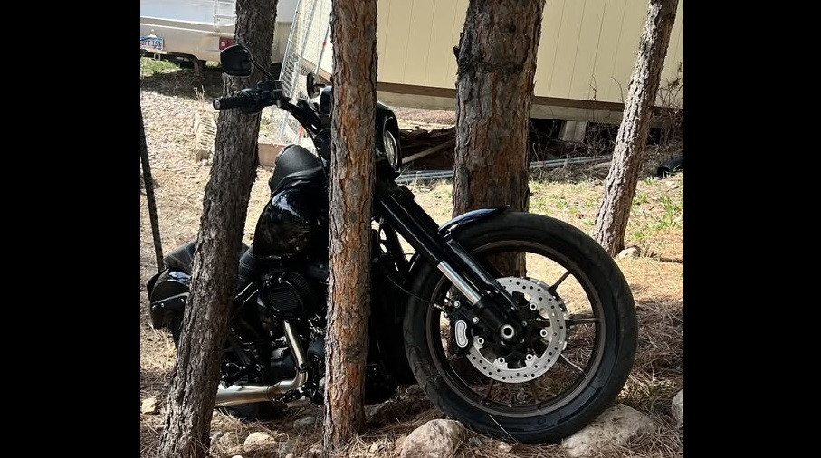 High speed chase with motorcycle ends with crash in Black Hawk