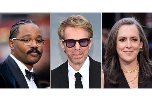 Hollywood leaders, theater owners gather at CinemaCon at a critical time in the industry