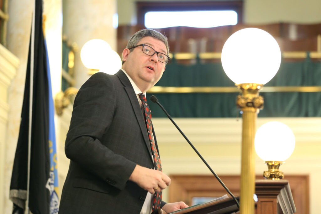 Effort to ask voters to limit South Dakota lieutenant governor’s authority fails in state House