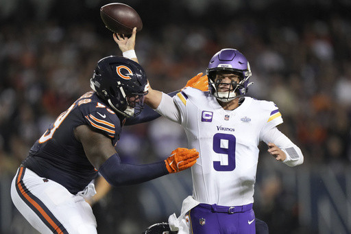 New dad McCarthy back at practice with Vikings, while Darrisaw ruled out as knee recovery continues