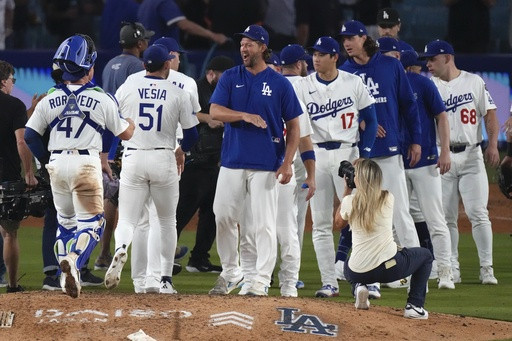 Dodgers great Clayton Kershaw to pitch his last regular-season game