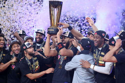 Knicks won’t hang an NBA Cup championship banner at Madison Square Garden, AP source says