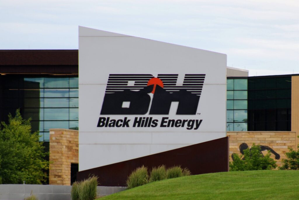 South Dakota utility regulators approve Black Hills Energy and NorthWestern merger