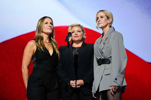 The Chicks announce intimate ‘Taking the Long Way’ 20th Anniversary Tour. ‘This is our lives’