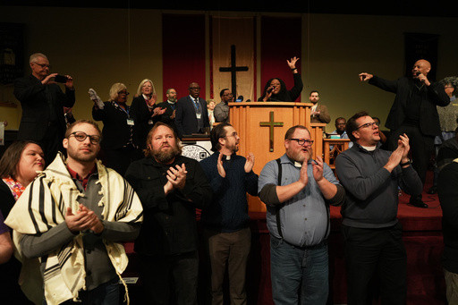 Hundreds pack an Ohio church to back extending protected status for Haitians in the US