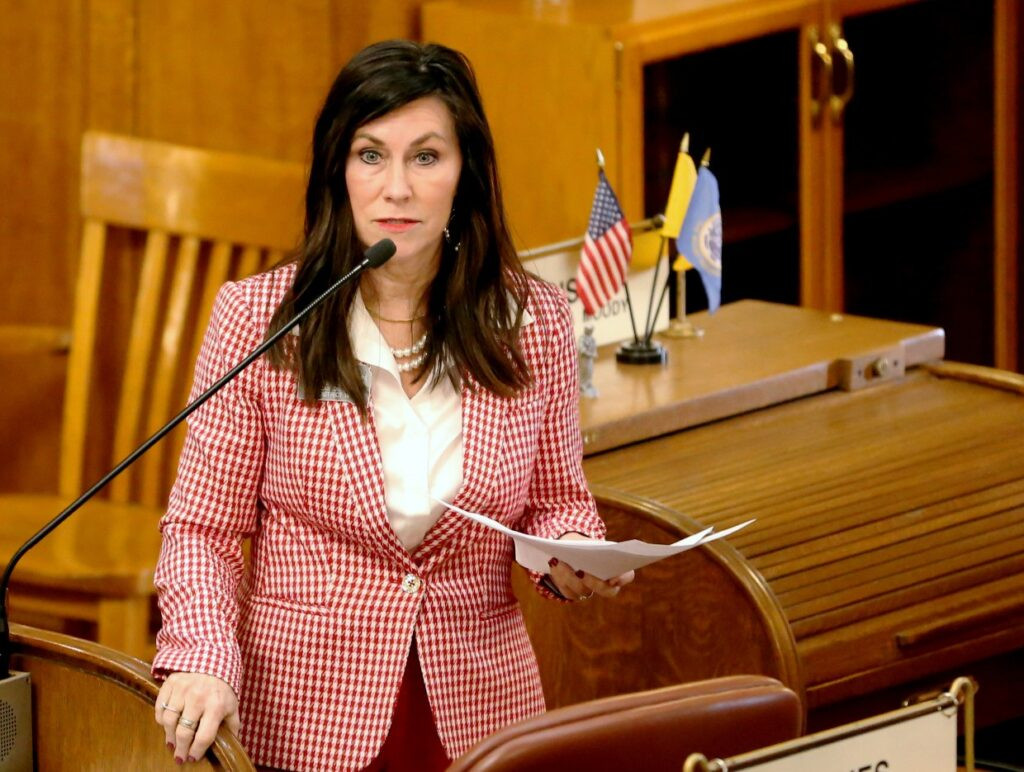 Lawmakers reject reform for economic board but advance changes for governor-controlled fund