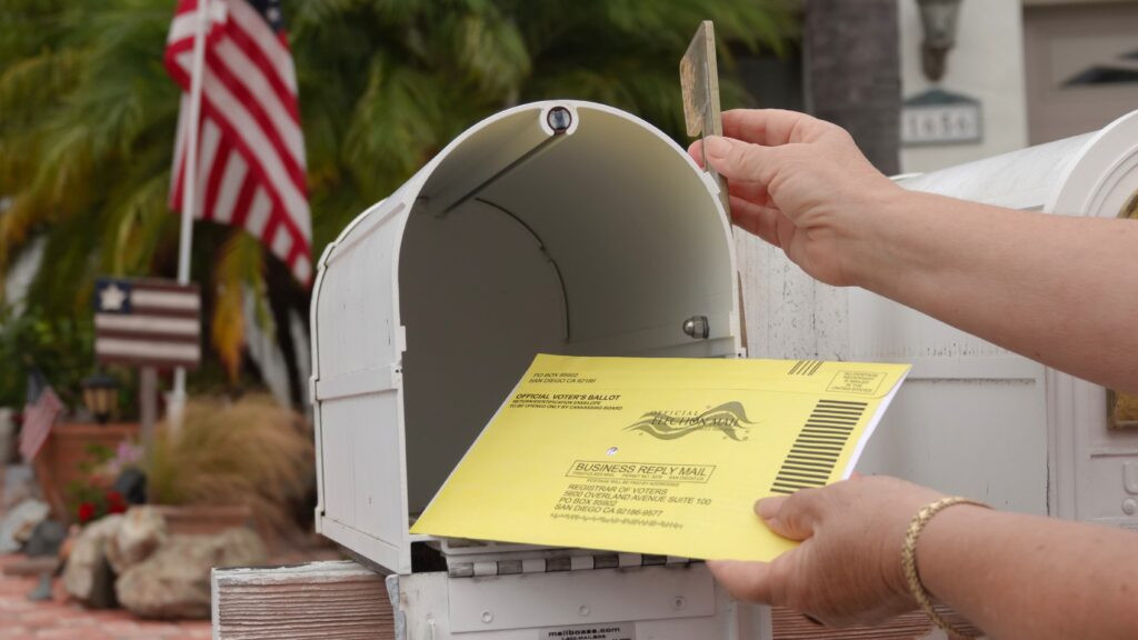 USPS whistleblower predicts ‘catastrophic’ effect on elections under Trump vote-by-mail order