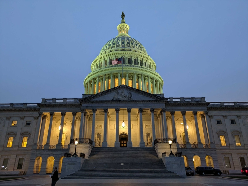US House passes bipartisan bill to make daylight saving time permanent