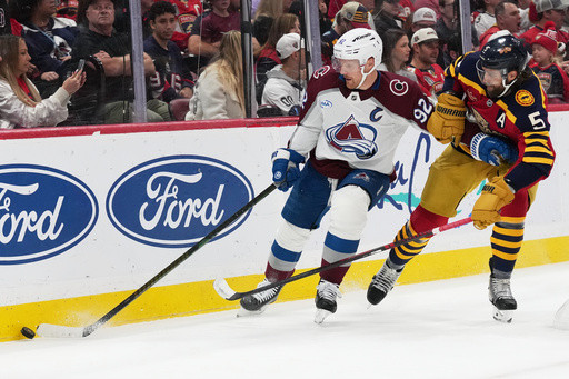 Gabriel Landeskog injured in Avalanche’s game against Florida, needs help getting off ice