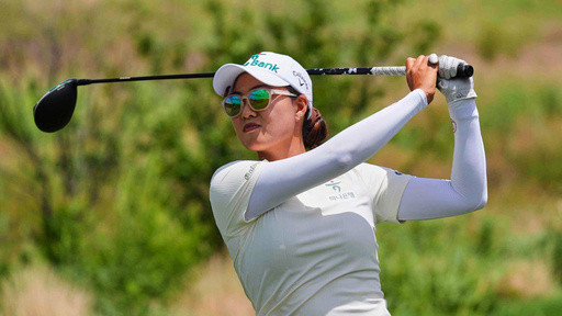 Minjee Lee has 1st bogey-free round at windy Women’s PGA to take 4-shot lead into final day