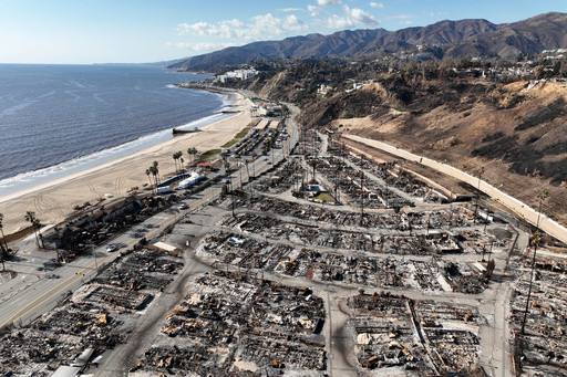 Judge orders suspect in deadly LA wildfire to remain jailed, citing mental health concerns
