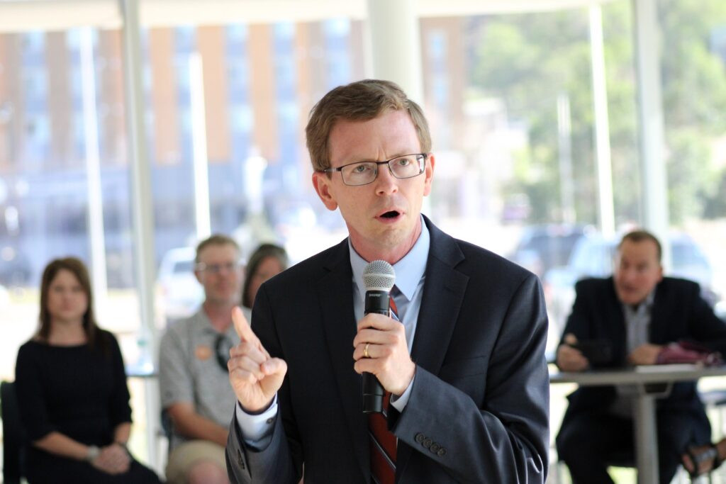 Bill sponsored by SD congressman to modernize permitting passes House