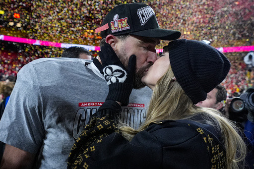 Pop-Tarts and diamond rings: Travis Kelce and Taylor Swift’s engagement rips through Chiefs practice