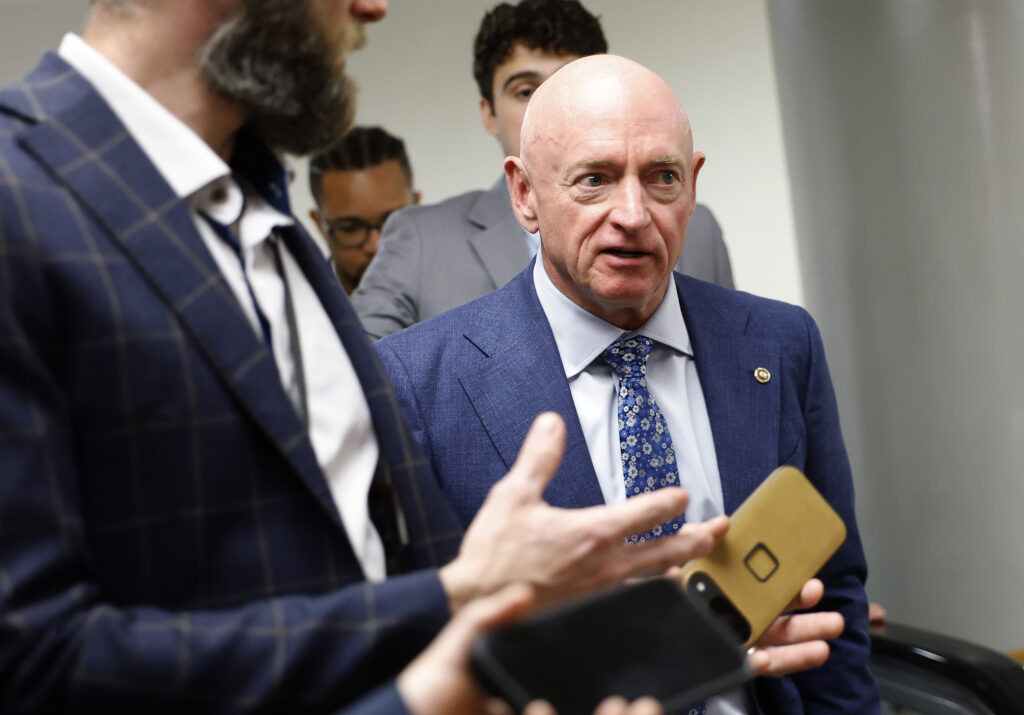Pentagon investigates Arizona Sen. Mark Kelly after he appears in video blasted by Trump