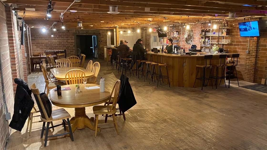 Shedding the Final Skin: Aby’s Shuts its Doors This Summer