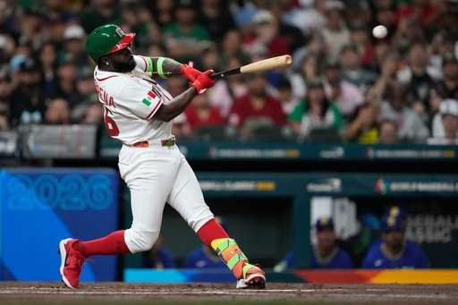 Cal Raleigh says there’s no beef with Seattle teammate Randy Arozarena after WBC handshake snub