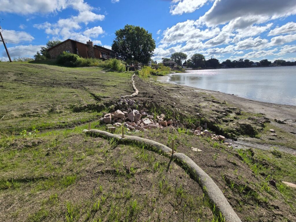 Car, furniture and other junk pulled from McCook Lake as state completes $1 million flood cleanup