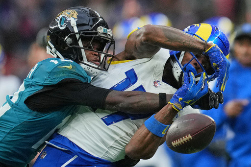 It’s ‘very premature’ to discuss whether Travis Hunter will play both ways in 2026, Jags coach says