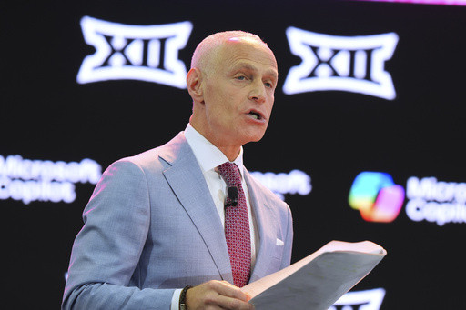 Big 12 commissioner doubles down on preference for 5-11 playoff model if CFP expands