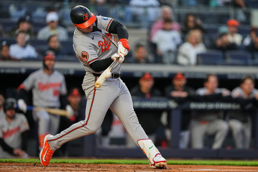 Pete Alonso homers in first Yankee Stadium swing for Orioles after 7 seasons with the Mets