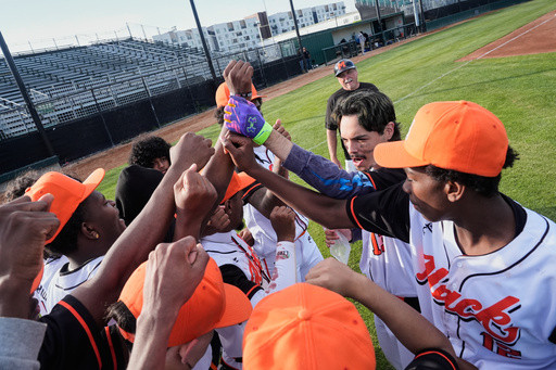 The Oakland high school that produced Frank Robinson and others fights to keep baseball alive
