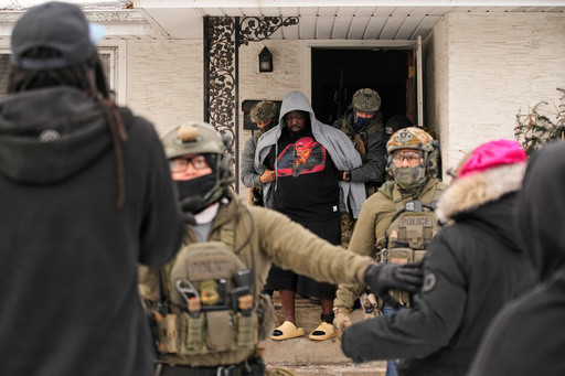 Immigrants often don’t open the door to ICE, but that may no longer stop officers