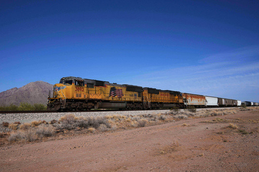 Shareholders of Union Pacific, Norfolk Southern support $85 billion rail merger