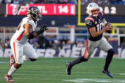 Patriots pass the halfway point with eyes on AFC East title after back-to-back last-place finishes