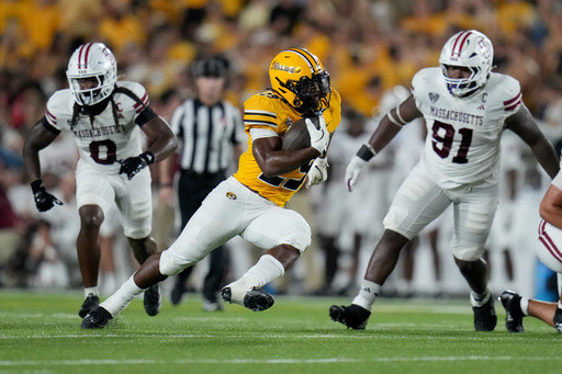 No. 20 Virginia and No. 25 Missouri are trying to make history at the Gator Bowl