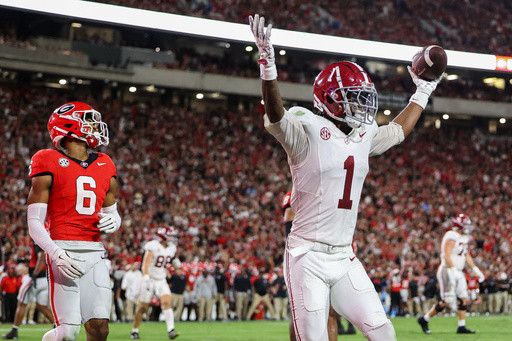 Simpson accounts for 3 TDs as No. 17 Alabama never trails and beats No. 5 Georgia 24-21