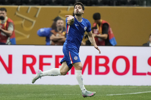 Neto, Fernández each score to lead Chelsea over LAFC 2-0 in Club World Cup