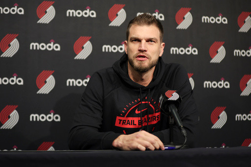 Trail Blazers take to the court for the first time after coach Chauncey Billups’ arrest
