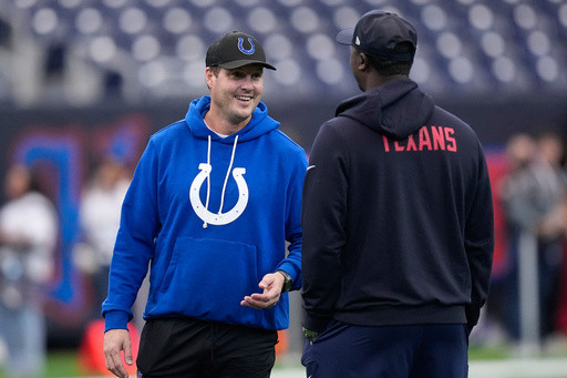 Philip Rivers removes himself from consideration for Bills head-coaching job, AP sources say