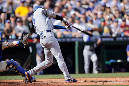 Shohei Ohtani hits his career-high 55th homer of the season to break his own Dodgers record