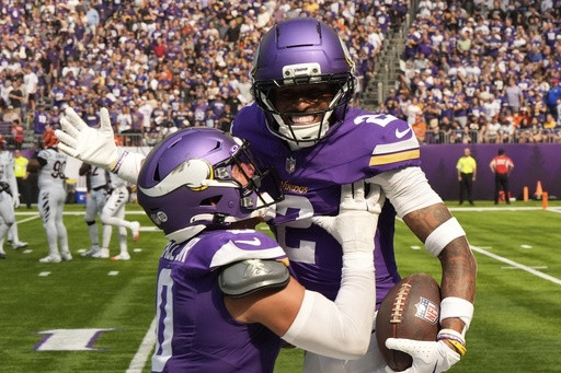 Vikings sail past bumbling Bengals 48-10 in Wentz’s debut behind pair of TDs on D by Isaiah Rodgers