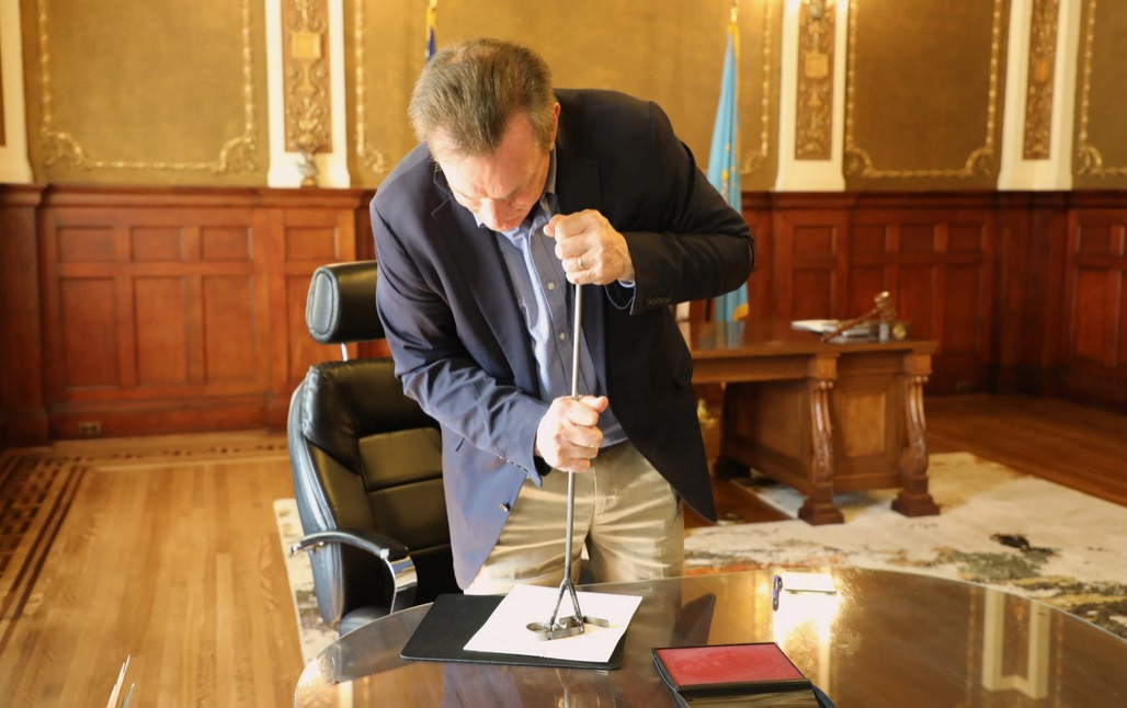 Rhoden Signs Several Election Bills, Vetoes One