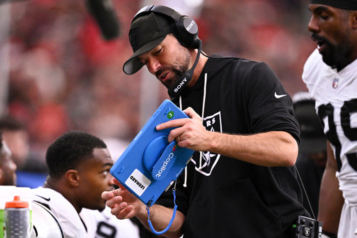 Raiders coach Klint Kubiak elevates Rob Leonard and hires Andrew Janocko as coordinators