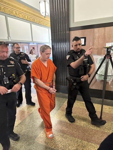 Oklahoma man who was given 3 last meals will stand trial again but won’t face the death penalty
