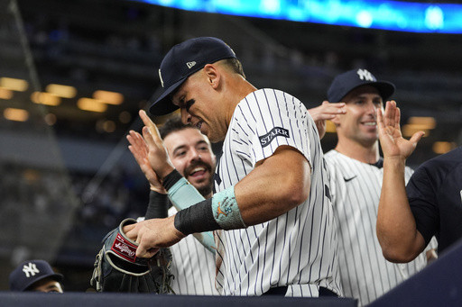 Yankees’ Aaron Judge makes 3 outstanding catches, robs Cubs’ Pete Crow-Armstrong of home run