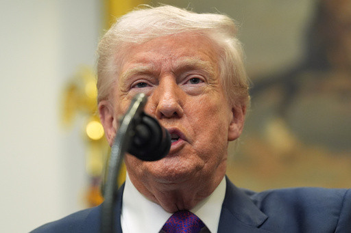 Trump pardons 5 former NFL players for crimes ranging from perjury to drug trafficking