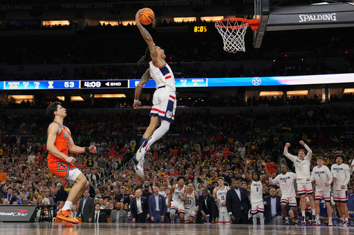 UConn’s Solo Ball, Michigan’s Yaxel Lendeborg both dealing with injuries heading into title game